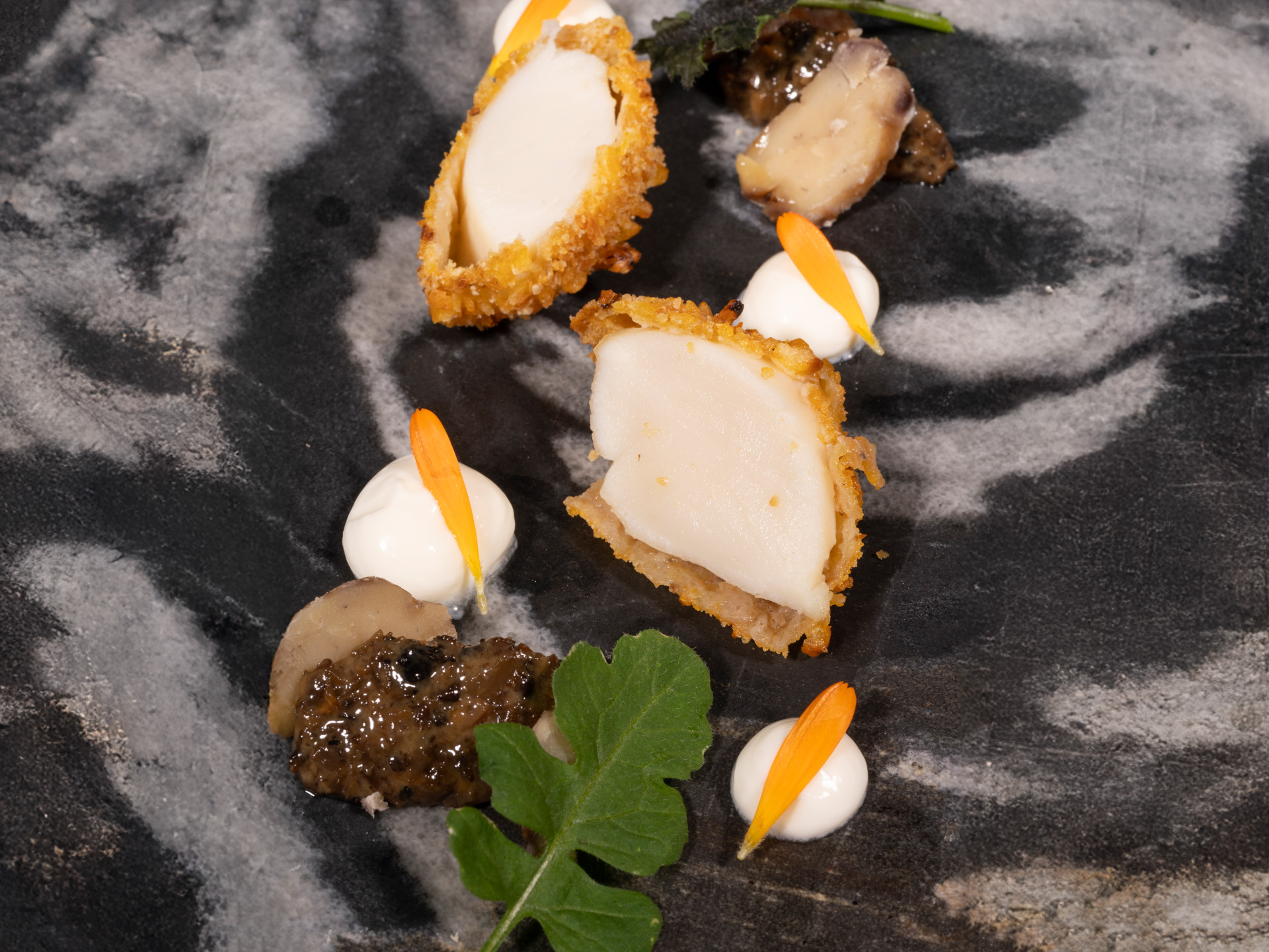 Receta de Vieira en crujiente de maíz